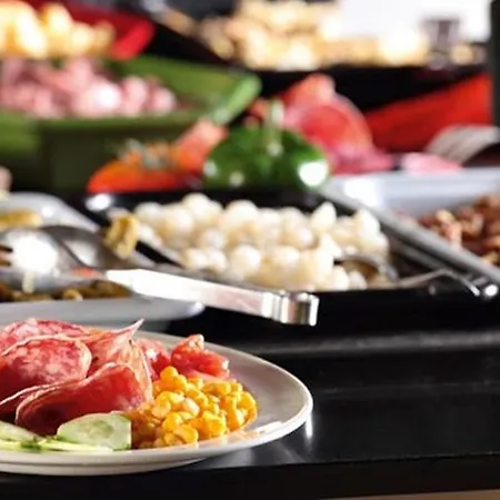 Le Terra Nova Hotel 3*